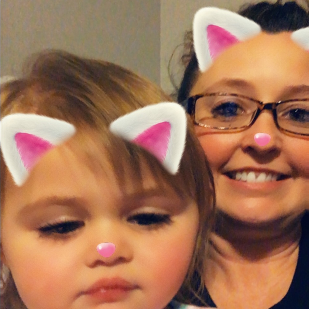 Meet your Posher, Jennifer